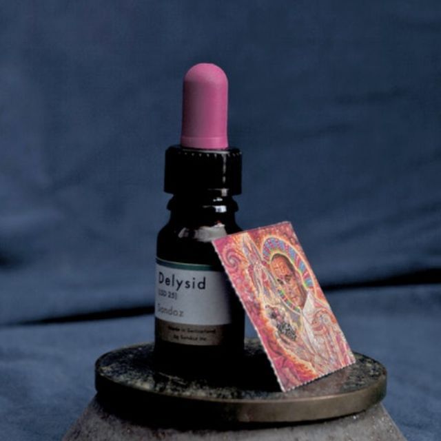 「皮肤接触就能吸收」，这是我见过最逞强的毒品